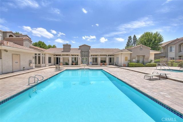 1023 Vista Del Cerro 302, Corona, CA 92879