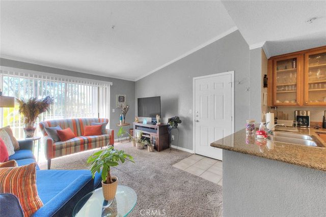 1023 Vista Del Cerro 302, Corona, CA 92879