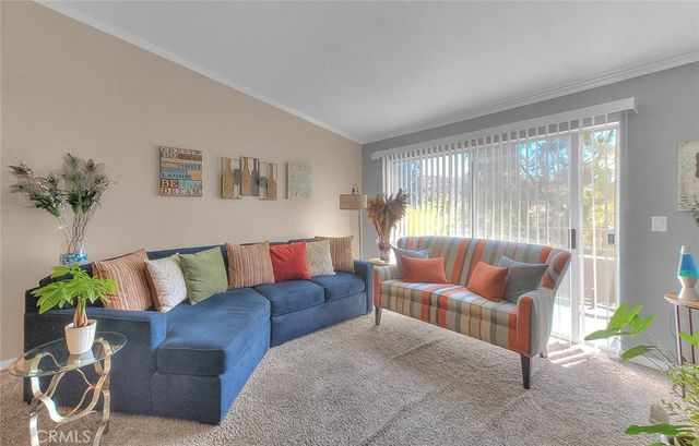 1023 Vista Del Cerro 302, Corona, CA 92879