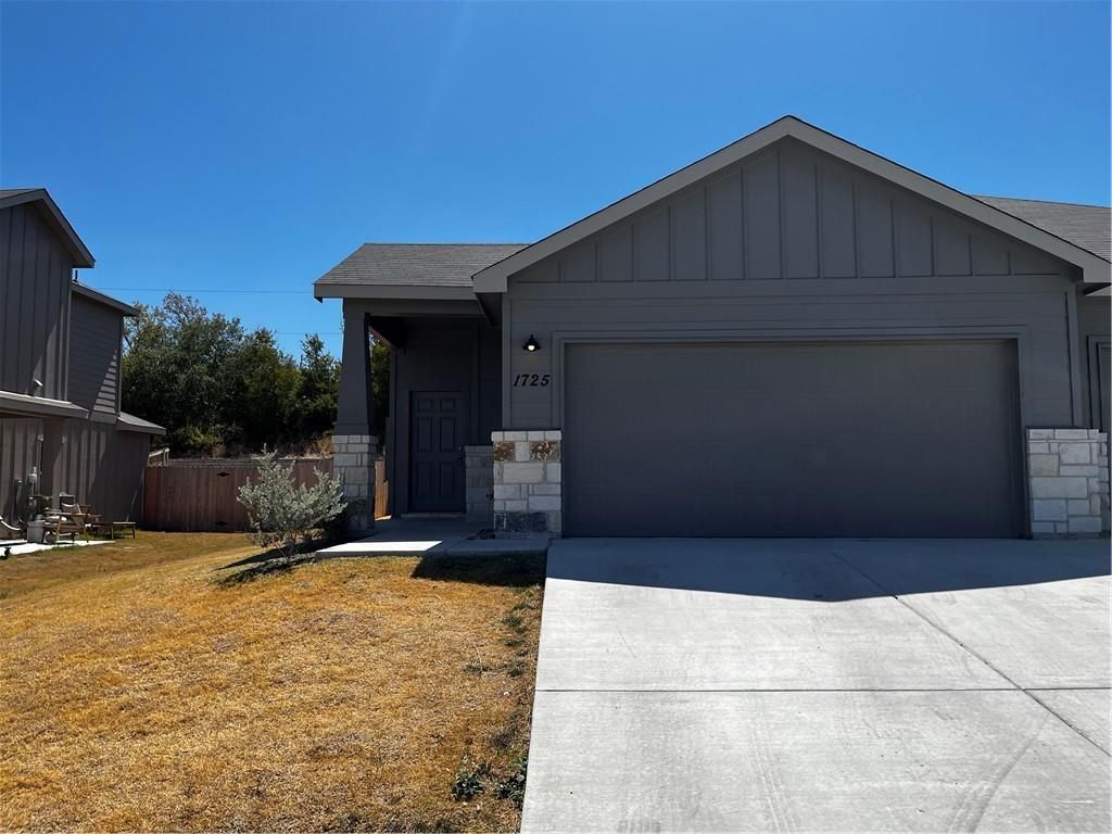 1725 Davidson Ranch DR, Georgetown, TX 78626
