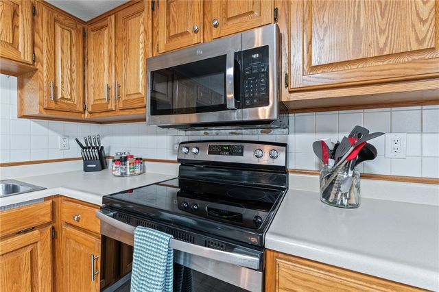 7039 Monte Carlo Drive, Englewood, OH 45322