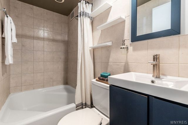 849 Delaware Avenue 305, Buffalo, NY 14209