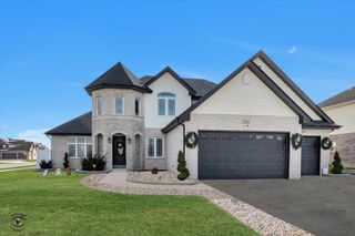 19811 Margaret Court, Lynwood, IL 60411
