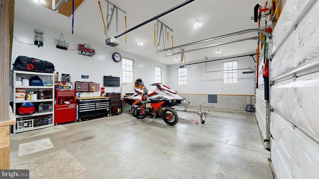 202 E BUCK POINT RD, Clayton, DE 19938