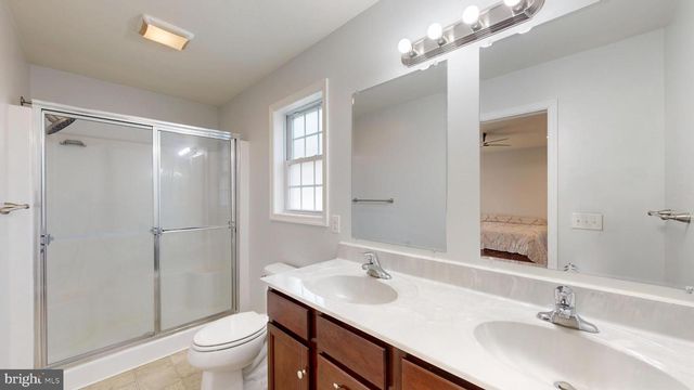 202 E BUCK POINT RD, Clayton, DE 19938