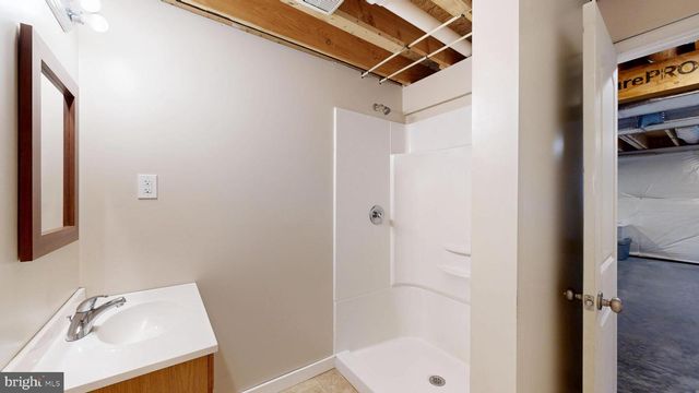 202 E BUCK POINT RD, Clayton, DE 19938