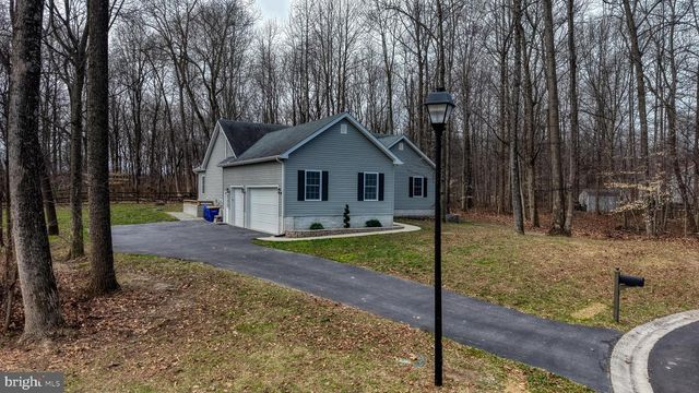 202 E BUCK POINT RD, Clayton, DE 19938