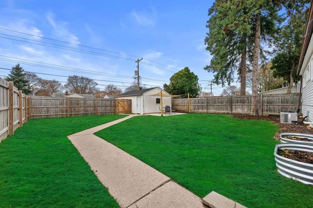 3367 S 68th STREET, Milwaukee, WI 53219