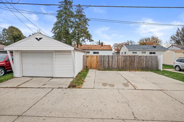 3367 S 68th STREET, Milwaukee, WI 53219