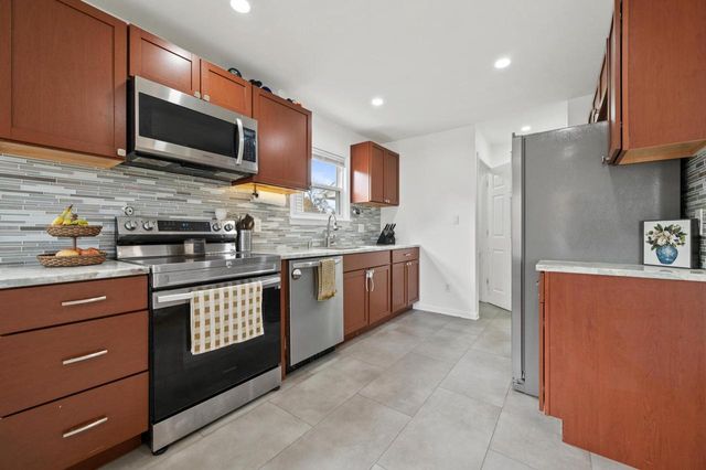 3367 S 68th STREET, Milwaukee, WI 53219