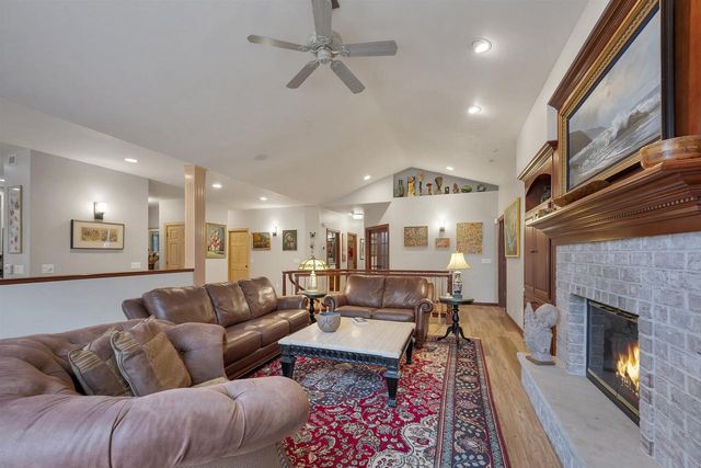 3877 SANDHILL DRIVE, Pulaski, WI 54162