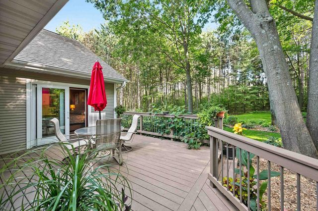 3877 SANDHILL DRIVE, Pulaski, WI 54162