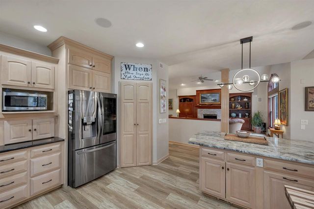 3877 SANDHILL DRIVE, Pulaski, WI 54162