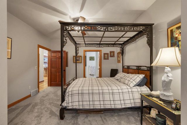 3877 SANDHILL DRIVE, Pulaski, WI 54162