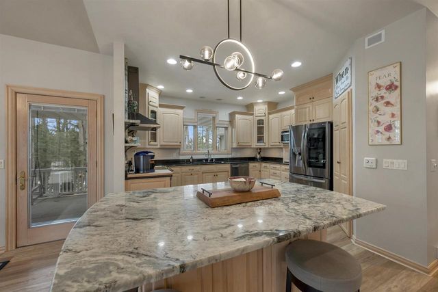 3877 SANDHILL DRIVE, Pulaski, WI 54162