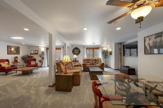 3877 SANDHILL DRIVE, Pulaski, WI 54162