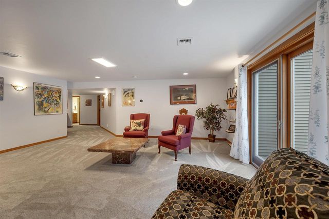 3877 SANDHILL DRIVE, Pulaski, WI 54162