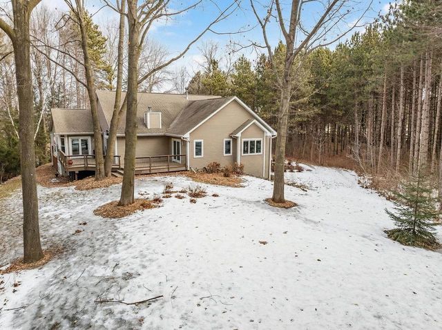 3877 SANDHILL DRIVE, Pulaski, WI 54162