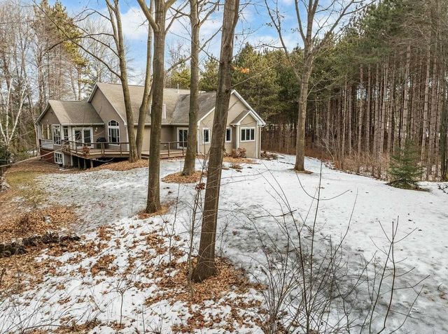 3877 SANDHILL DRIVE, Pulaski, WI 54162