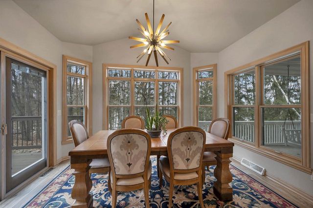 3877 SANDHILL DRIVE, Pulaski, WI 54162