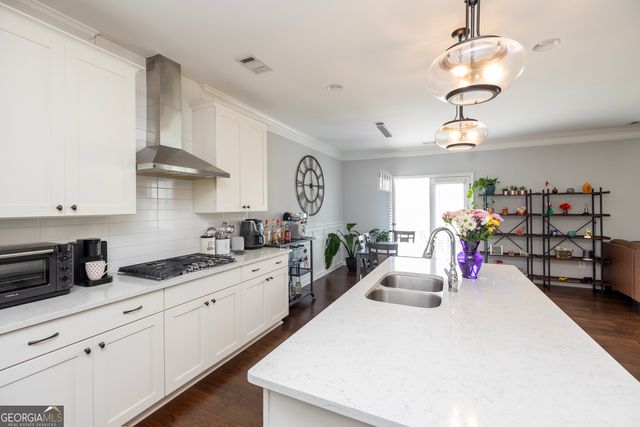 160 Archie Way, Woodstock, GA 30188