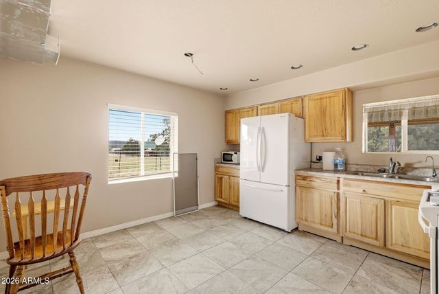 184 E HILLTOP Drive, Young, AZ 85554