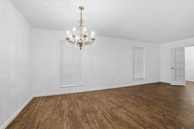 18306 Keystone Ave, Greenwell Springs, LA 70739