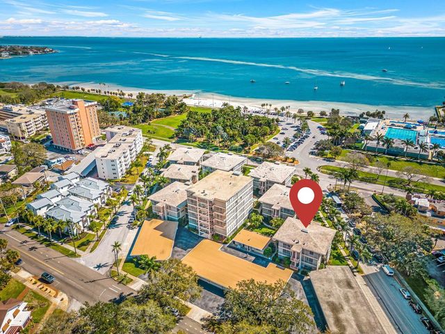 615 10TH AVENUE NE 1, St Petersburg, FL 33701