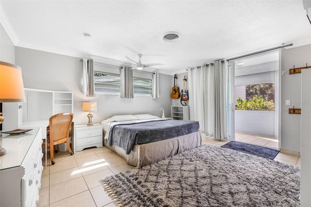 615 10TH AVENUE NE 1, St Petersburg, FL 33701