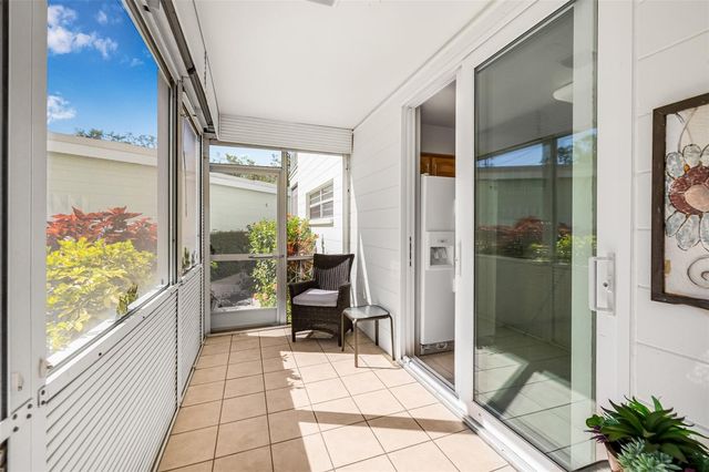 615 10TH AVENUE NE 1, St Petersburg, FL 33701