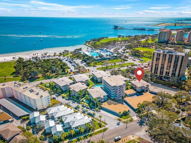 615 10TH AVENUE NE 1, St Petersburg, FL 33701