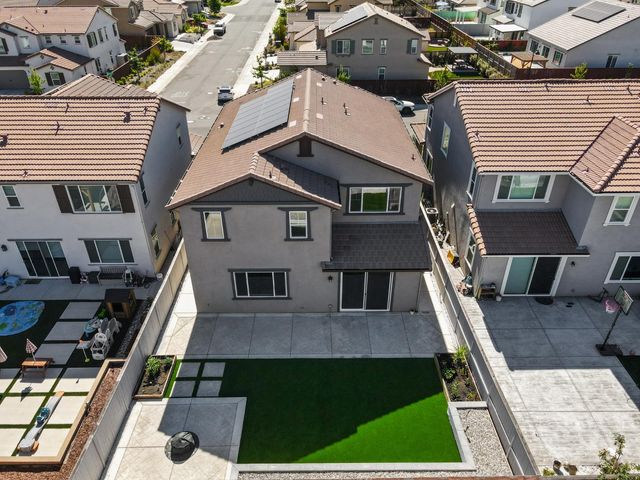 3394 Discovery Dr, Folsom, CA 95630