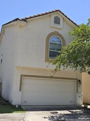 10 Ventana Pkwy Unit 10, San Antonio, TX 78256