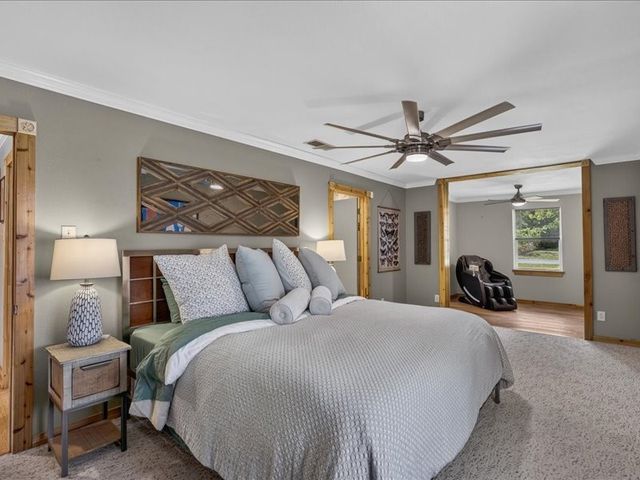 1805 Oak Shore Drive, Tool, TX 75143