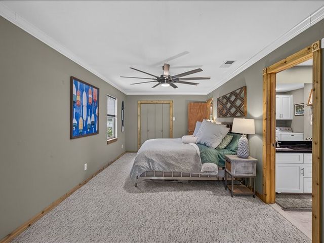 1805 Oak Shore Drive, Tool, TX 75143