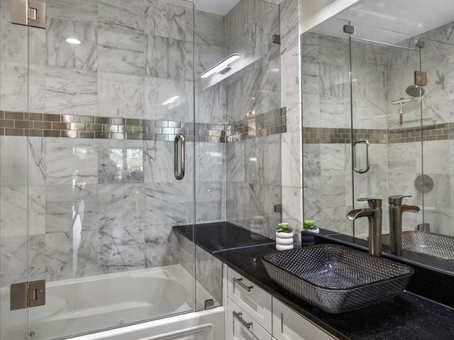1805 Oak Shore Drive, Tool, TX 75143