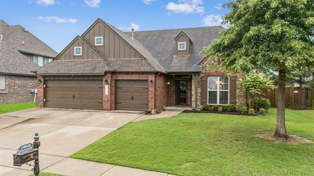 18610 E 42nd Place, Tulsa, OK 74134