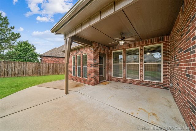 18610 E 42nd Place, Tulsa, OK 74134