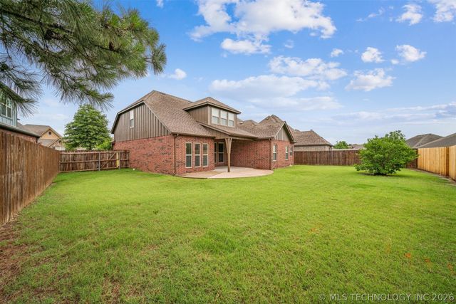 18610 E 42nd Place, Tulsa, OK 74134