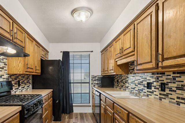 110 Lee Street, Farmersville, TX 75442