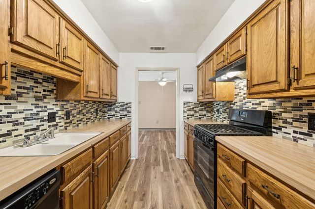 110 Lee Street, Farmersville, TX 75442