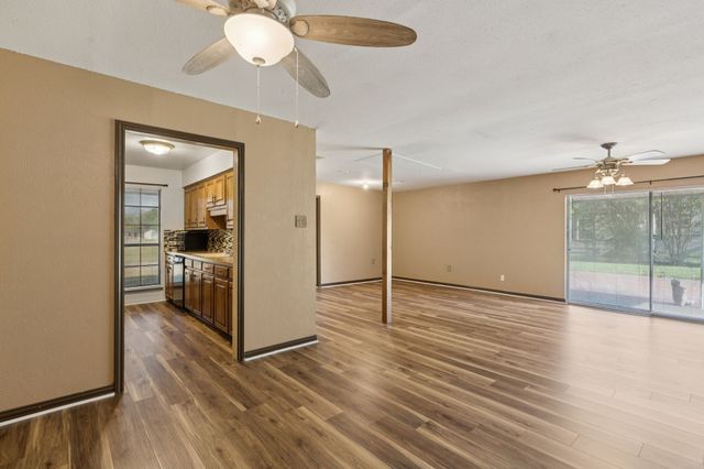 110 Lee Street, Farmersville, TX 75442