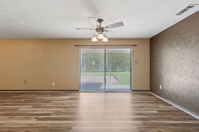 110 Lee Street, Farmersville, TX 75442