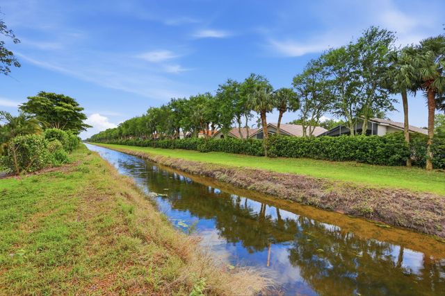 7832 Rockford Road, Boynton Beach, FL 33472