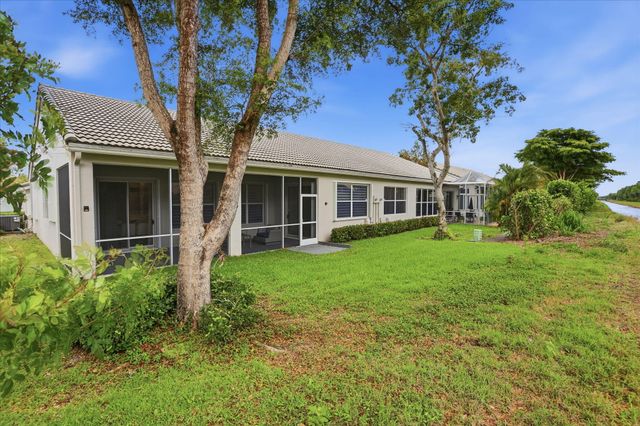 7832 Rockford Road, Boynton Beach, FL 33472