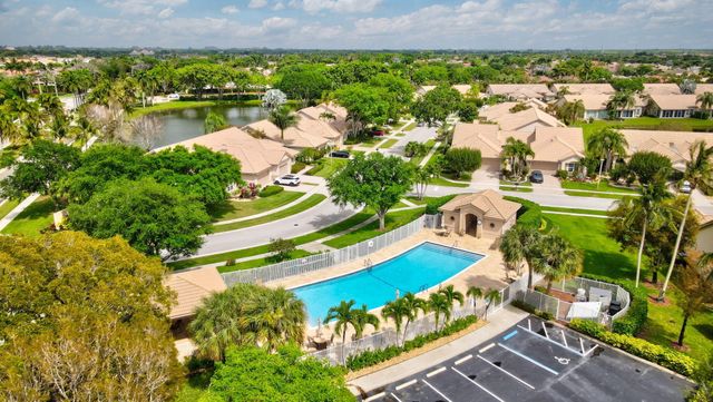 7832 Rockford Road, Boynton Beach, FL 33472