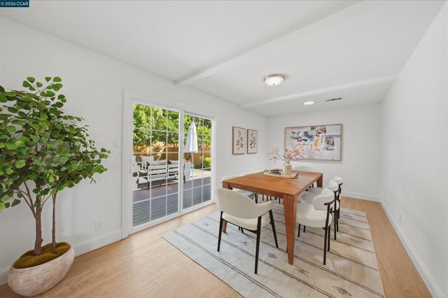 2282 Charlotte Ave, Concord, CA 94518