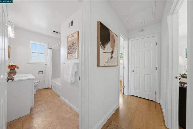 2282 Charlotte Ave, Concord, CA 94518