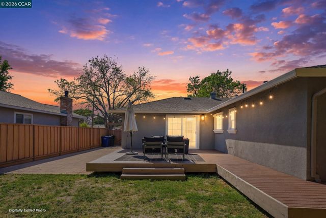 2282 Charlotte Ave, Concord, CA 94518
