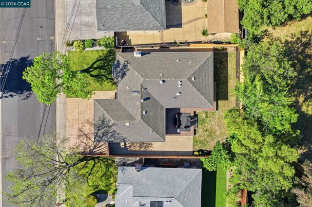 2282 Charlotte Ave, Concord, CA 94518